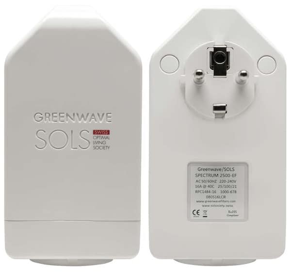 Photo of front and back of Greenwave Spectrum 2500-EF European dirty electricity filter