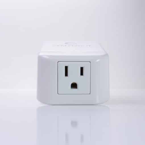 Photo of the built-in electrical outlet on the bottom of a Greenwave Spectrum 2500i 3-Prong Dirty Electricity Filter
