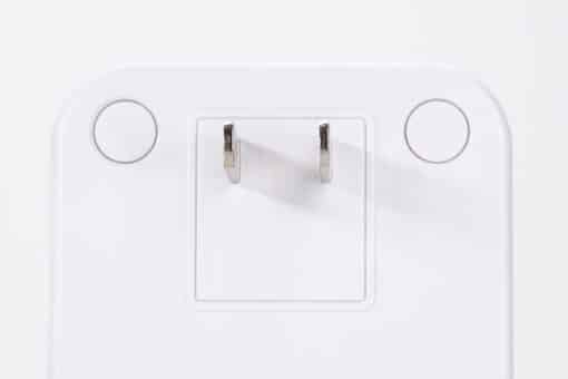Close up view of plug on Greenwave 2-prong dirty electricity filter
